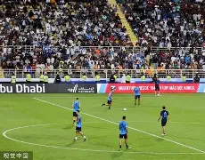 开云体育app-国际比赛日体能课后，犹他爵士门线救险备战NBA季后赛，球迷炸锅，轮换策略成焦点的简单介绍