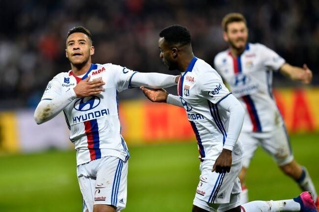 拉齐奥迎法国杯关键赛；今晚外线爆发；气氛紧张；心理建设被强调(情绪和压力在团队与组织层面有诸多影响)